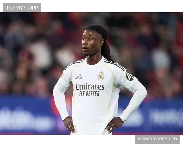 卡马文加的体系适配性:中场角色与个人能力的平衡分析 卡马文加的体系适配性:中场角色与个人能力的平衡分析